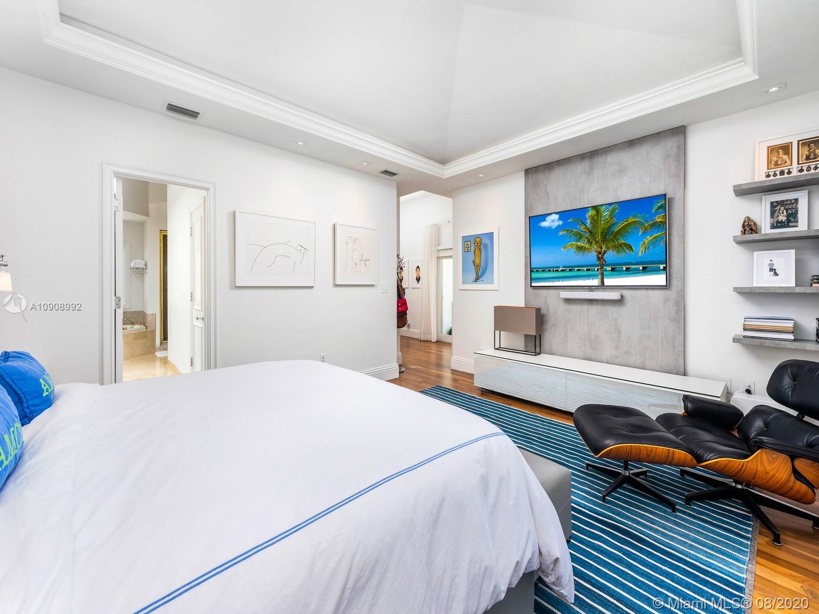 16 Turtle Walk Key Biscayne, FL 33149 - Photo 22 of 46