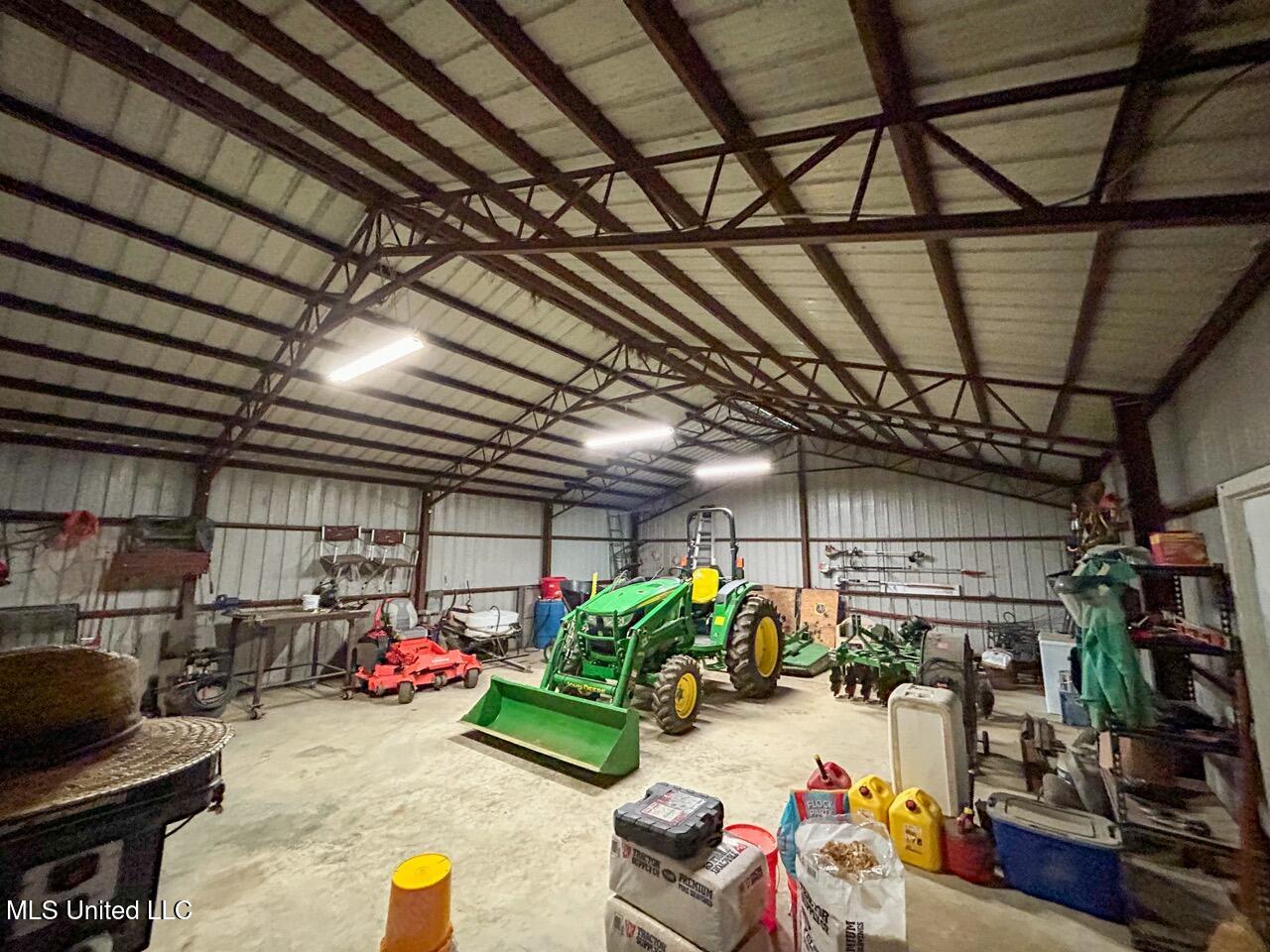 2015 Forest Road Hazlehurst, MS 39083 - Photo 22 of 49 IMG_2888 Large