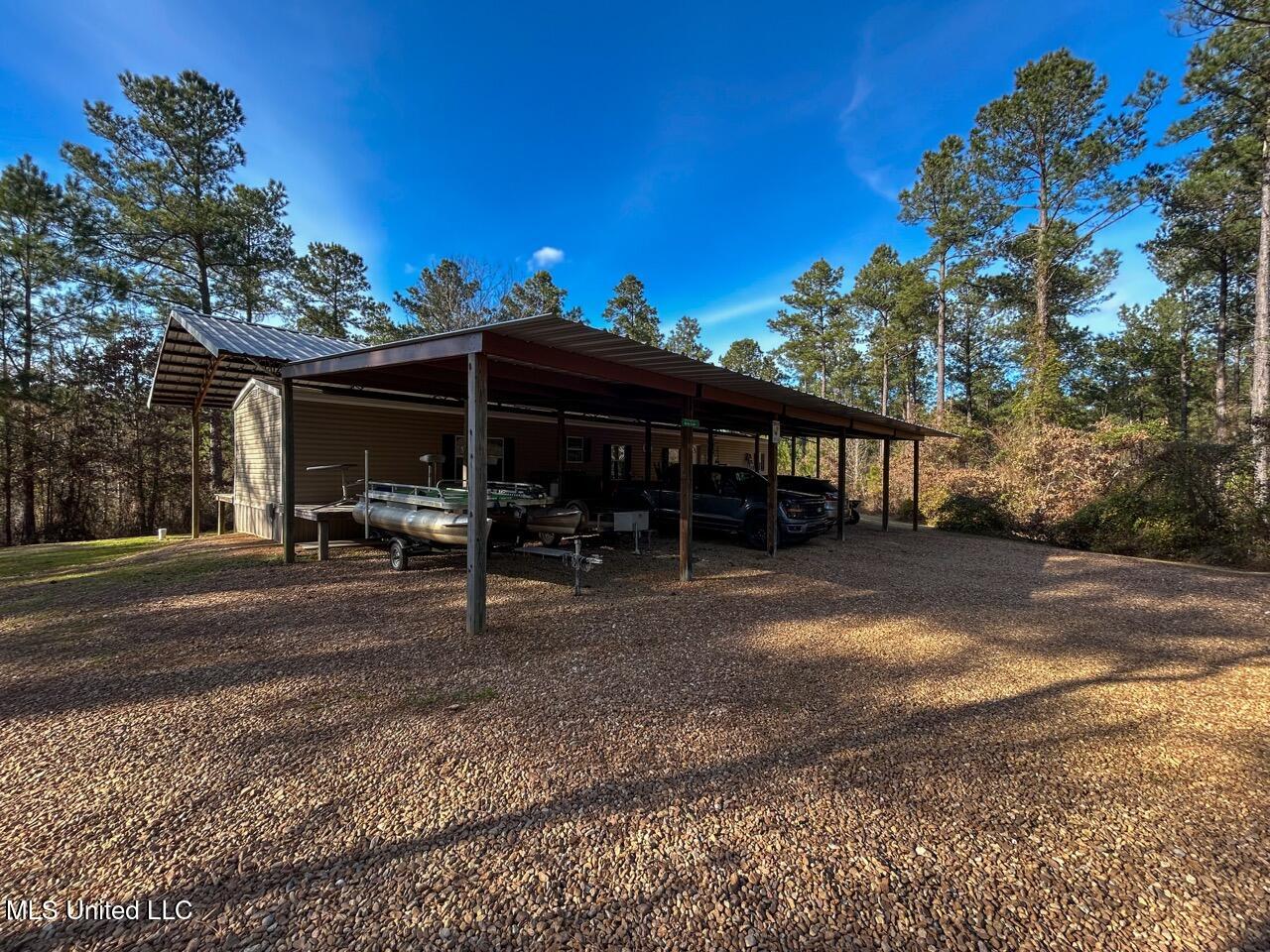 2015 Forest Road Hazlehurst, MS 39083 - Photo 26 of 49 IMG_2892 Large