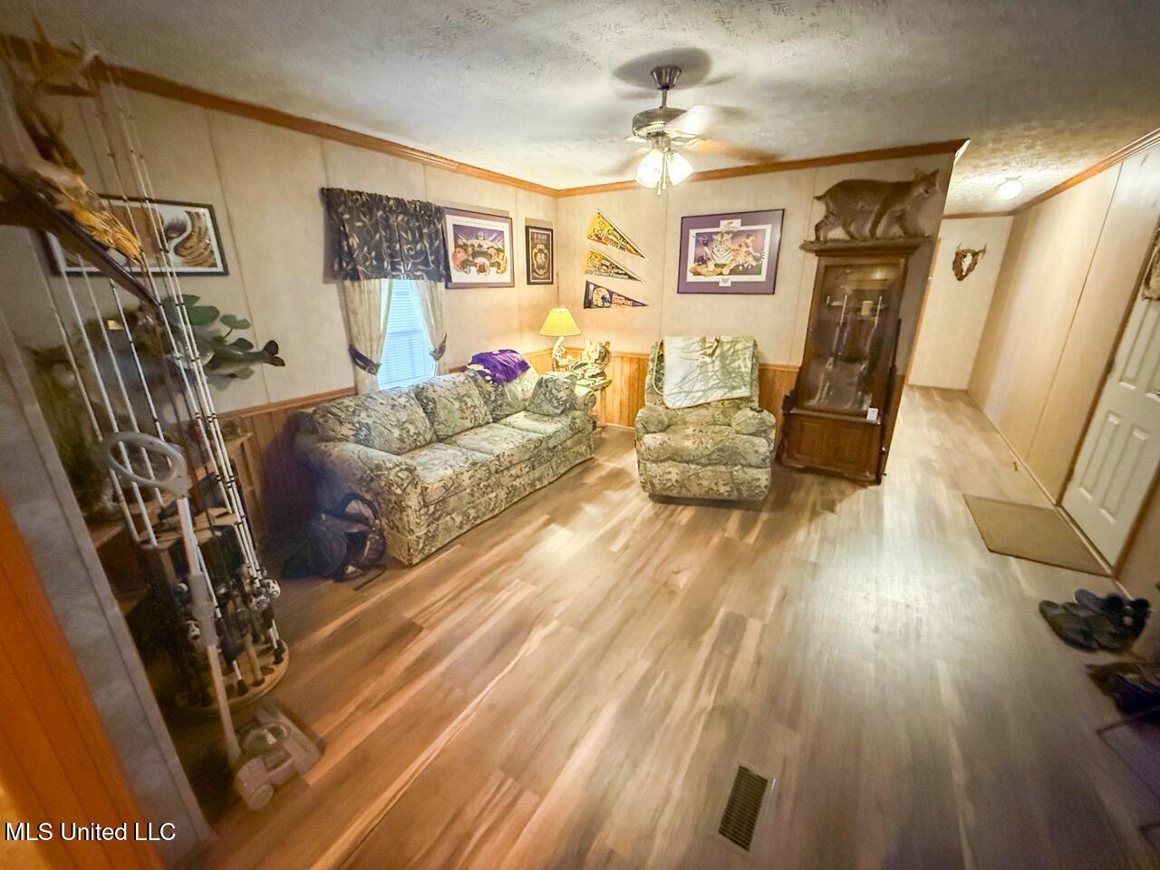 2015 Forest Road Hazlehurst, MS 39083 - Photo 37 of 49 IMG_2921 Large