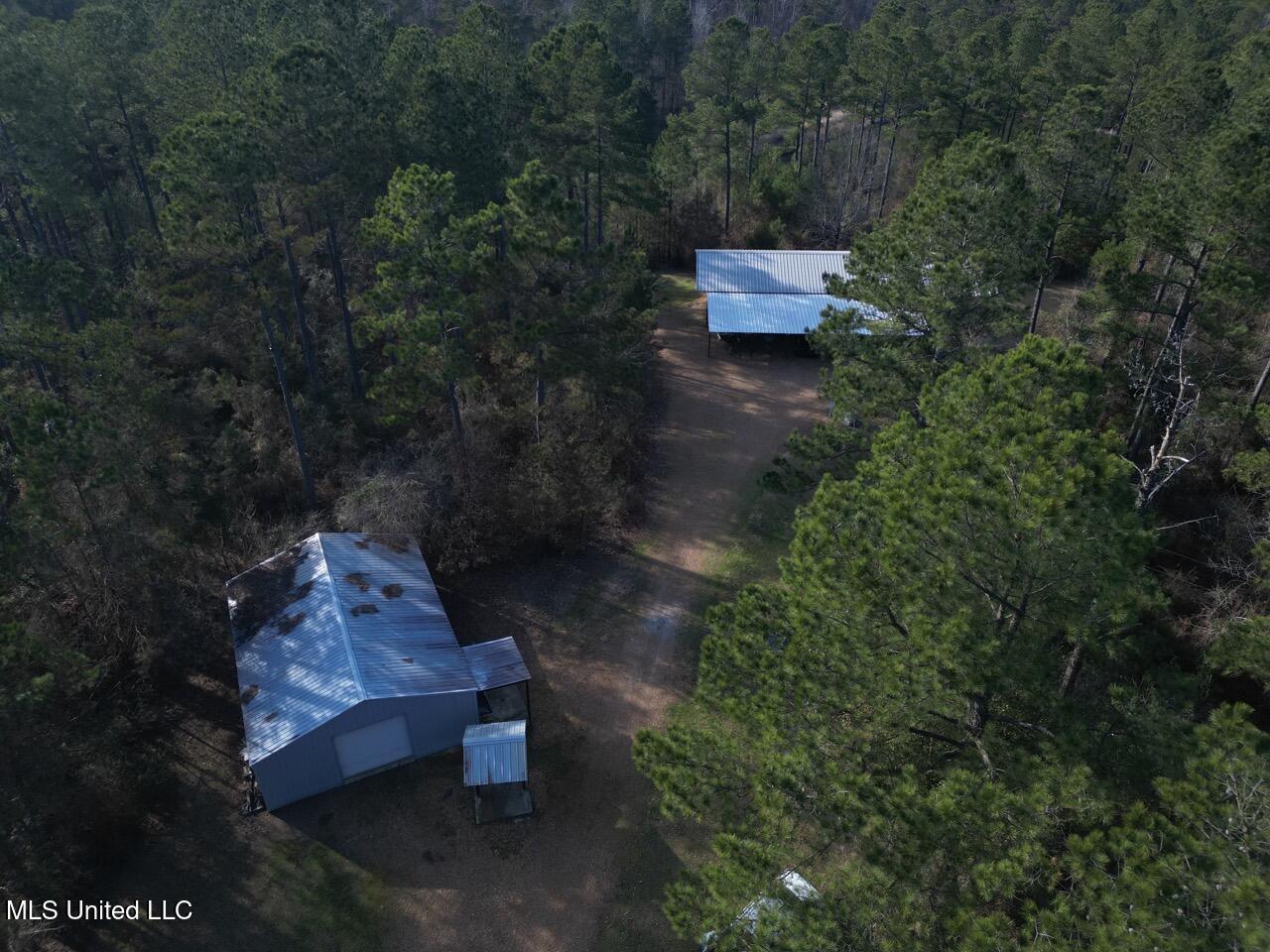 2015 Forest Road Hazlehurst, MS 39083 - Photo 6 of 49 DJI_0095 Large 2