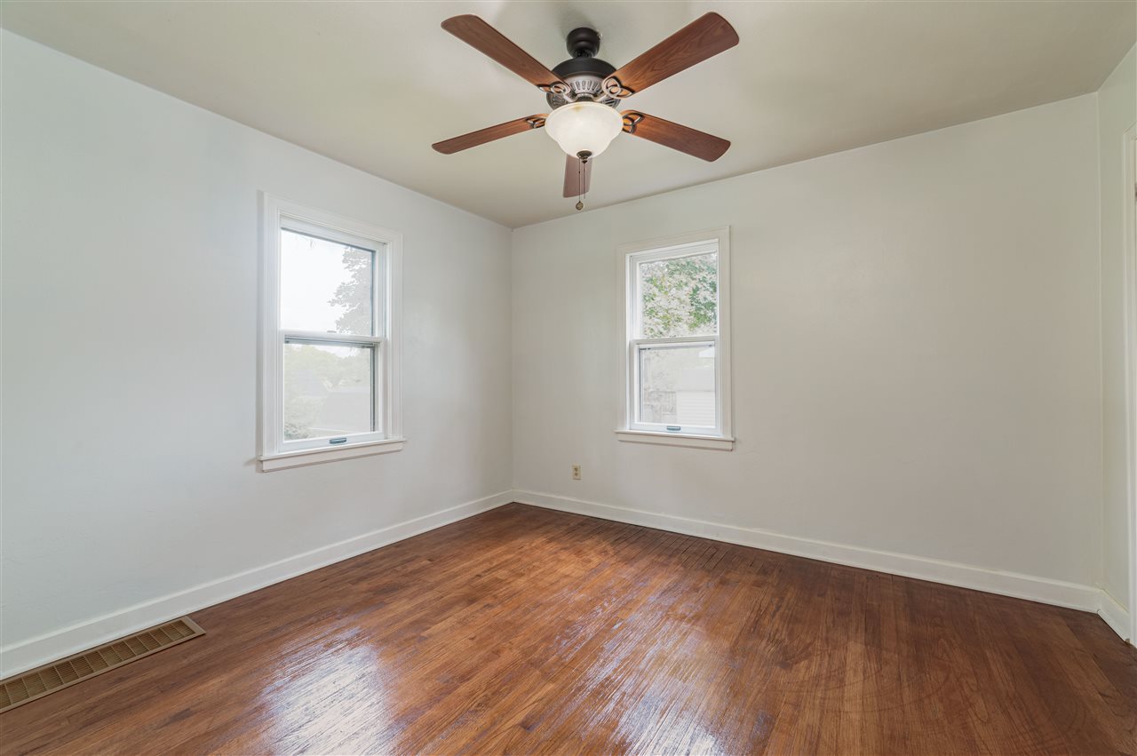 2023 Nebraska Road Rockford, IL 61108 - Photo 11 of 27 Gallery Image 11