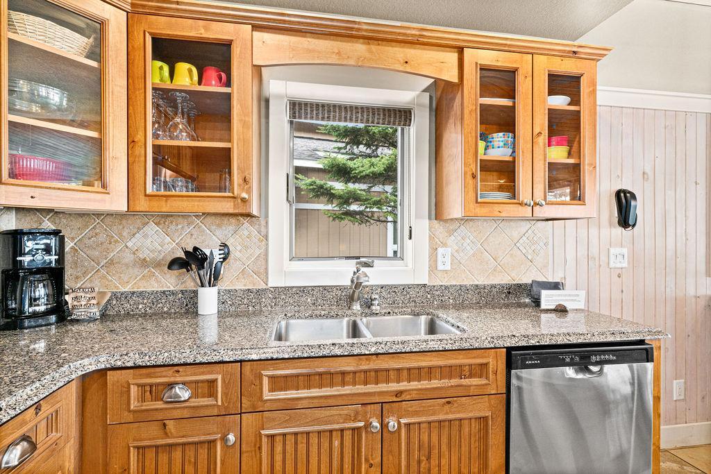 596 Larsmont Way, Unit 3152 Two Harbors, MN 55616 - Photo 8 of 68