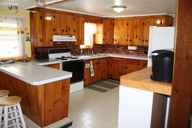 692 Richmond Road Litchfield, ME 04350 - Photo 10 of 21 Kitchen.