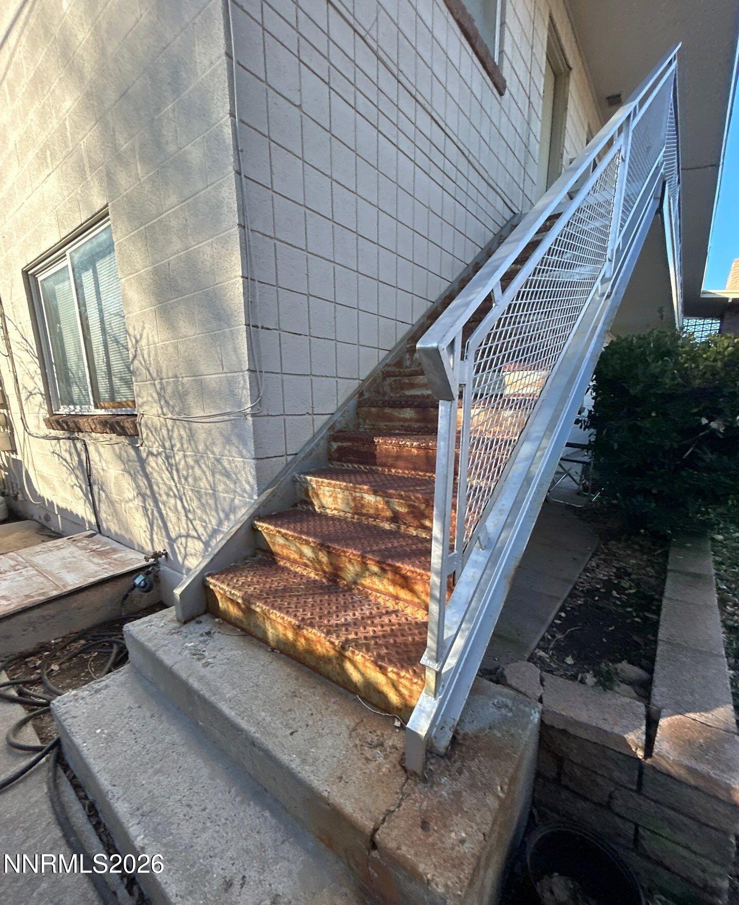 218 Mt Rose Street, Unit 3 Reno, NV 89509 - Photo 2 of 4 down-net_http20260129-123-20af1h