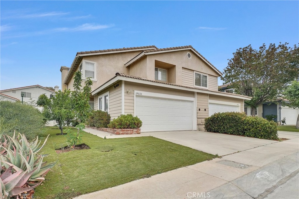 19121 Broken Bow Drive Riverside, CA 92508 - Photo 3 of 35