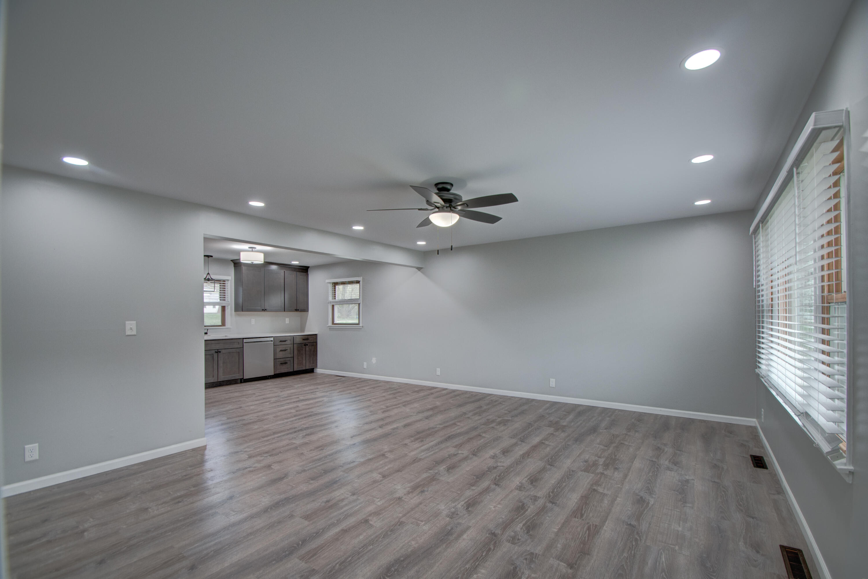 10 Hjelm Road Chesterton, IN 46304 - Photo 5 of 32 3000x2000