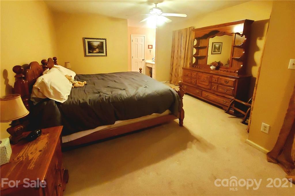 3207 Windrow Lane Matthews, NC 28105 - Photo 17 of 25