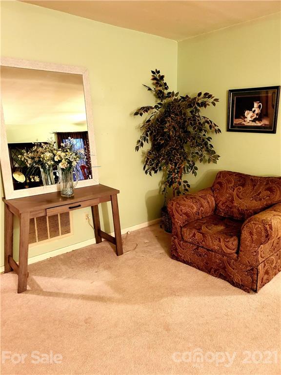 3207 Windrow Lane Matthews, NC 28105 - Photo 5 of 25