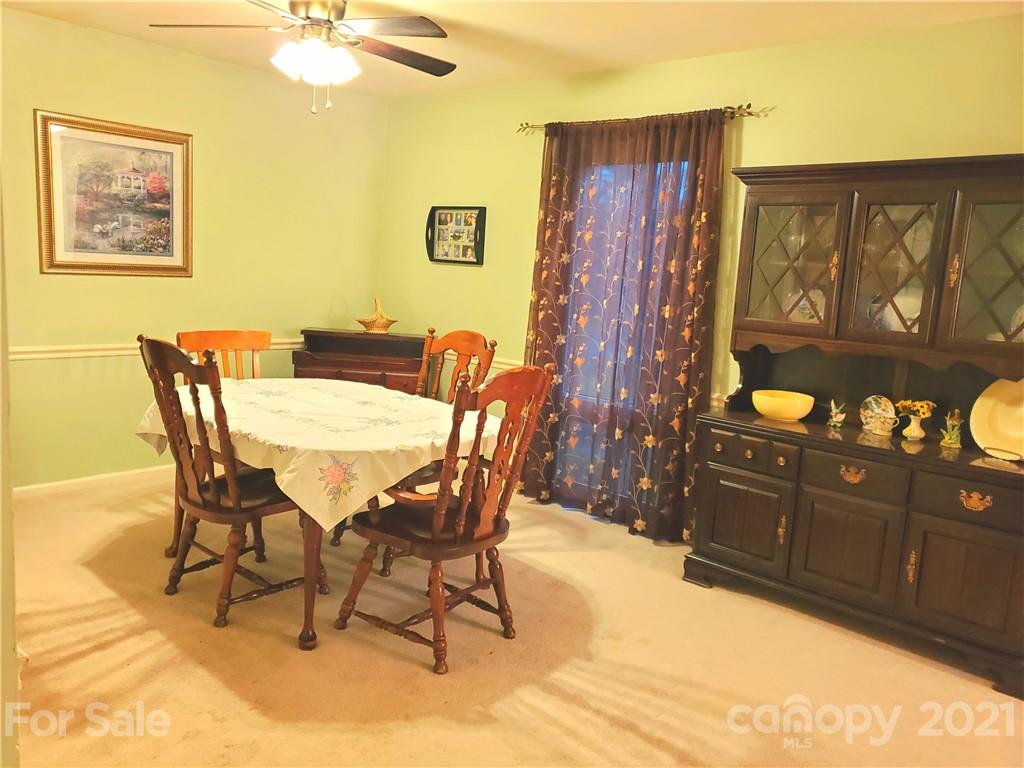 3207 Windrow Lane Matthews, NC 28105 - Photo 7 of 25