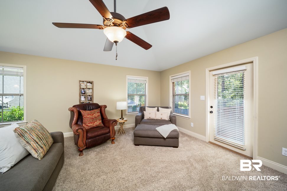 9012 Brookside Lane Daphne, AL 36526 - Photo 8 of 27 Family Room