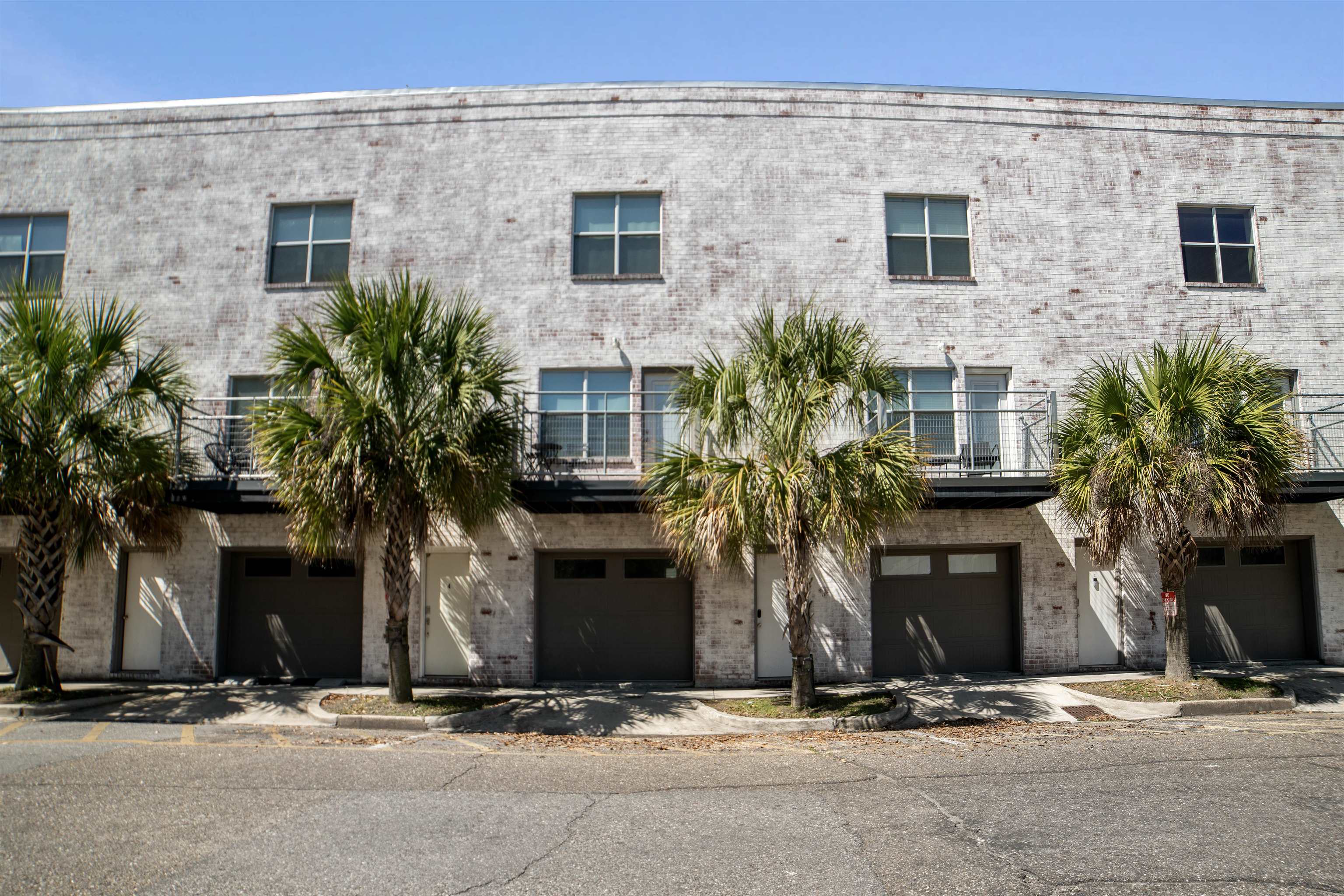 55 North Warren Street, Unit 3 Mobile, AL 36602 - Photo 2 of 22 Front Of Structure