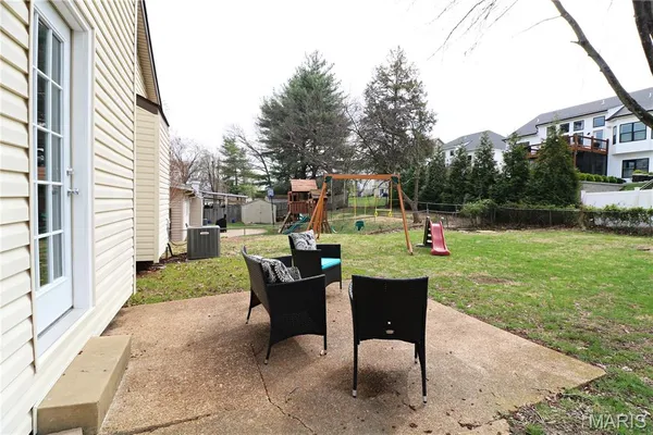 $315,000 | 410 Woodland Hill Court, Manchester, MO 63021