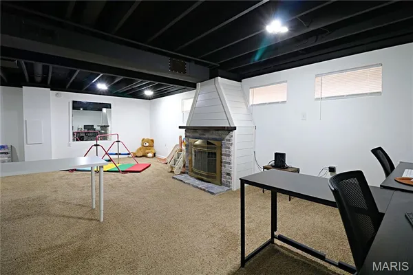 $315,000 | 410 Woodland Hill Court, Manchester, MO 63021