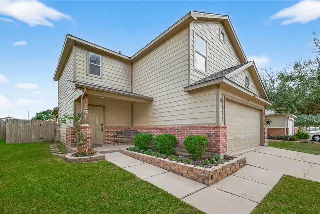 $1,975 | 8311 Tartan Court, Rosharon, TX 77583