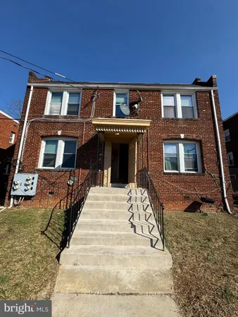 $825,000 | 1710 28th Place Southeast, Washington, DC 20020