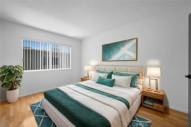 $1,279,000 | 4320 Glencoe Avenue, Unit 2, Marina del Rey, CA 90292