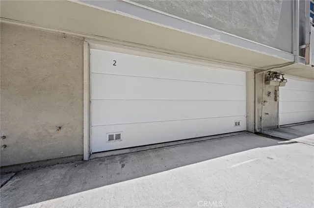 $1,279,000 | 4320 Glencoe Avenue, Unit 2, Marina del Rey, CA 90292