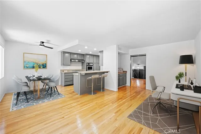 $1,279,000 | 4320 Glencoe Avenue, Unit 2, Marina del Rey, CA 90292