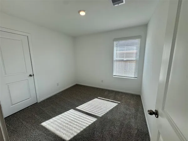 $2,100 | 40962 Seasoned Oak Lane, Magnolia, TX 77354