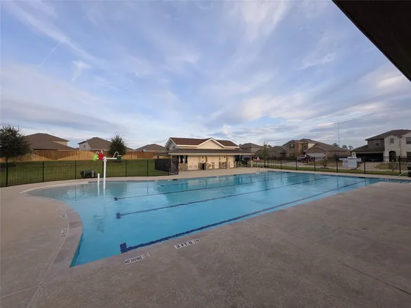 $2,100 | 40962 Seasoned Oak Lane, Magnolia, TX 77354