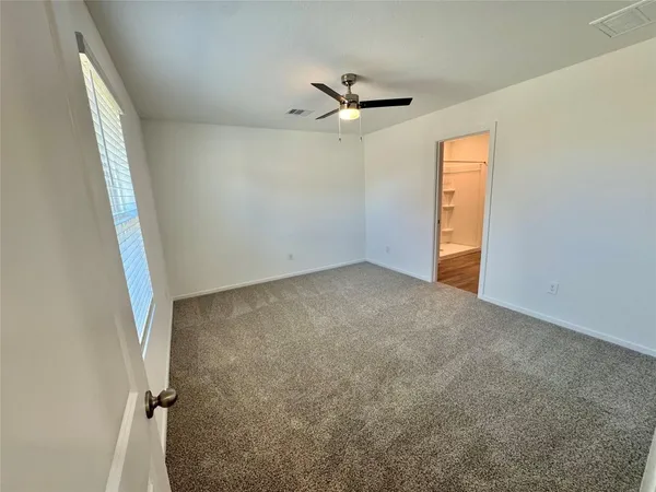 $2,100 | 40962 Seasoned Oak Lane, Magnolia, TX 77354