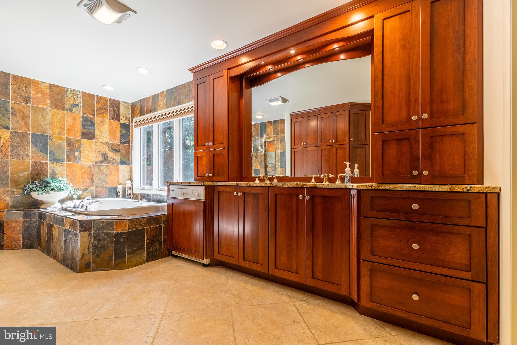 304 South Valley Road Paoli, PA 19301 - Photo 31 of 52 Master Bathroom