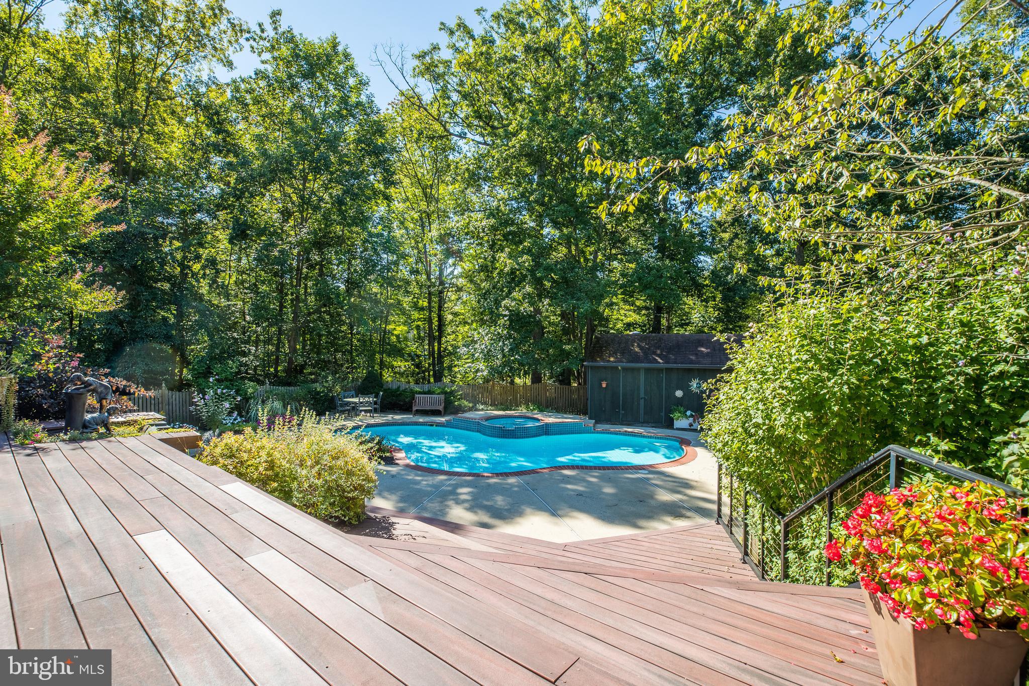 304 South Valley Road Paoli, PA 19301 - Photo 46 of 52 Pool