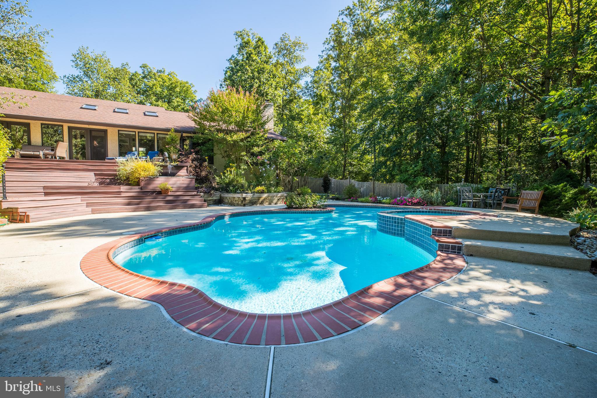 304 South Valley Road Paoli, PA 19301 - Photo 47 of 52 Pool