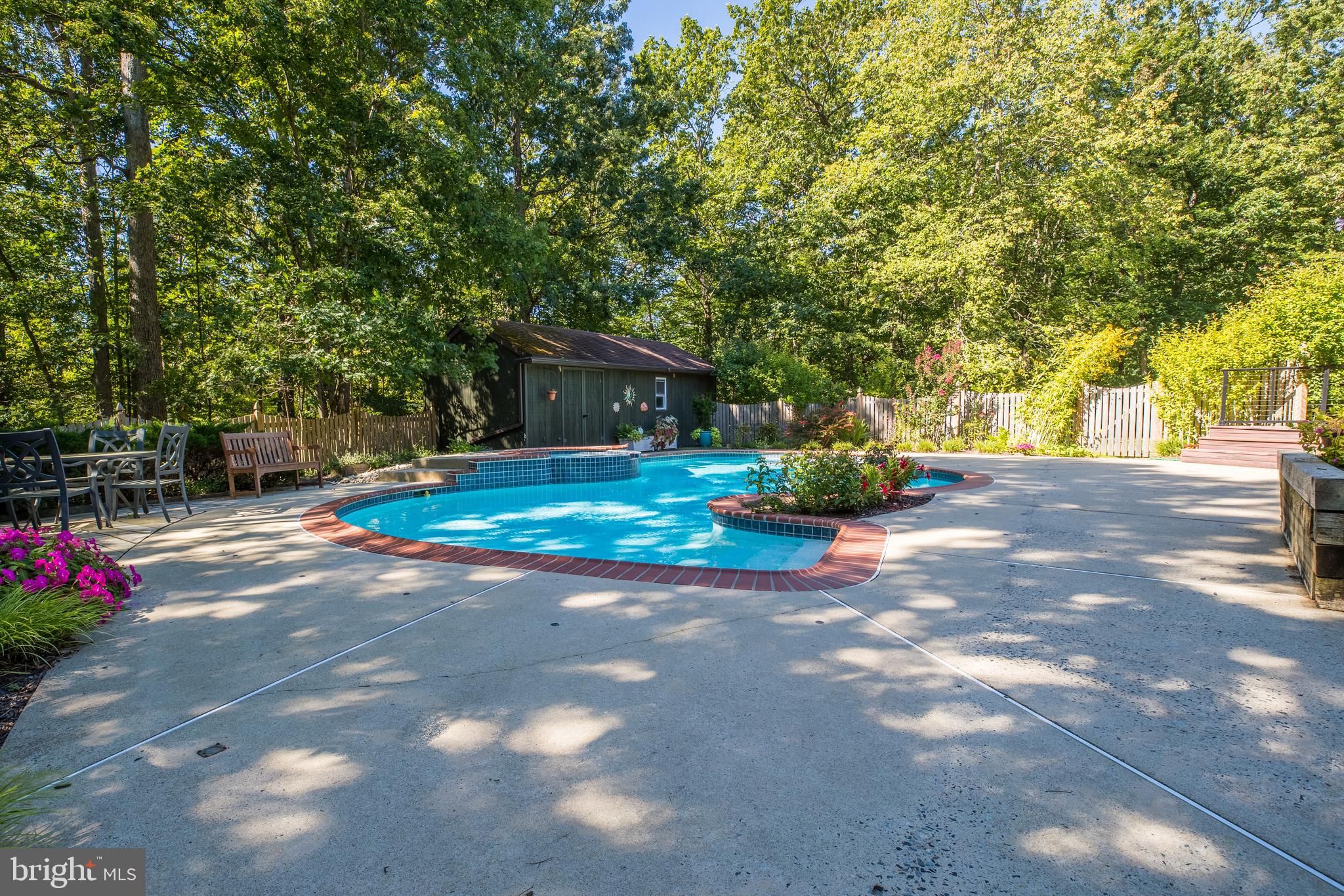 304 South Valley Road Paoli, PA 19301 - Photo 49 of 52 Pool