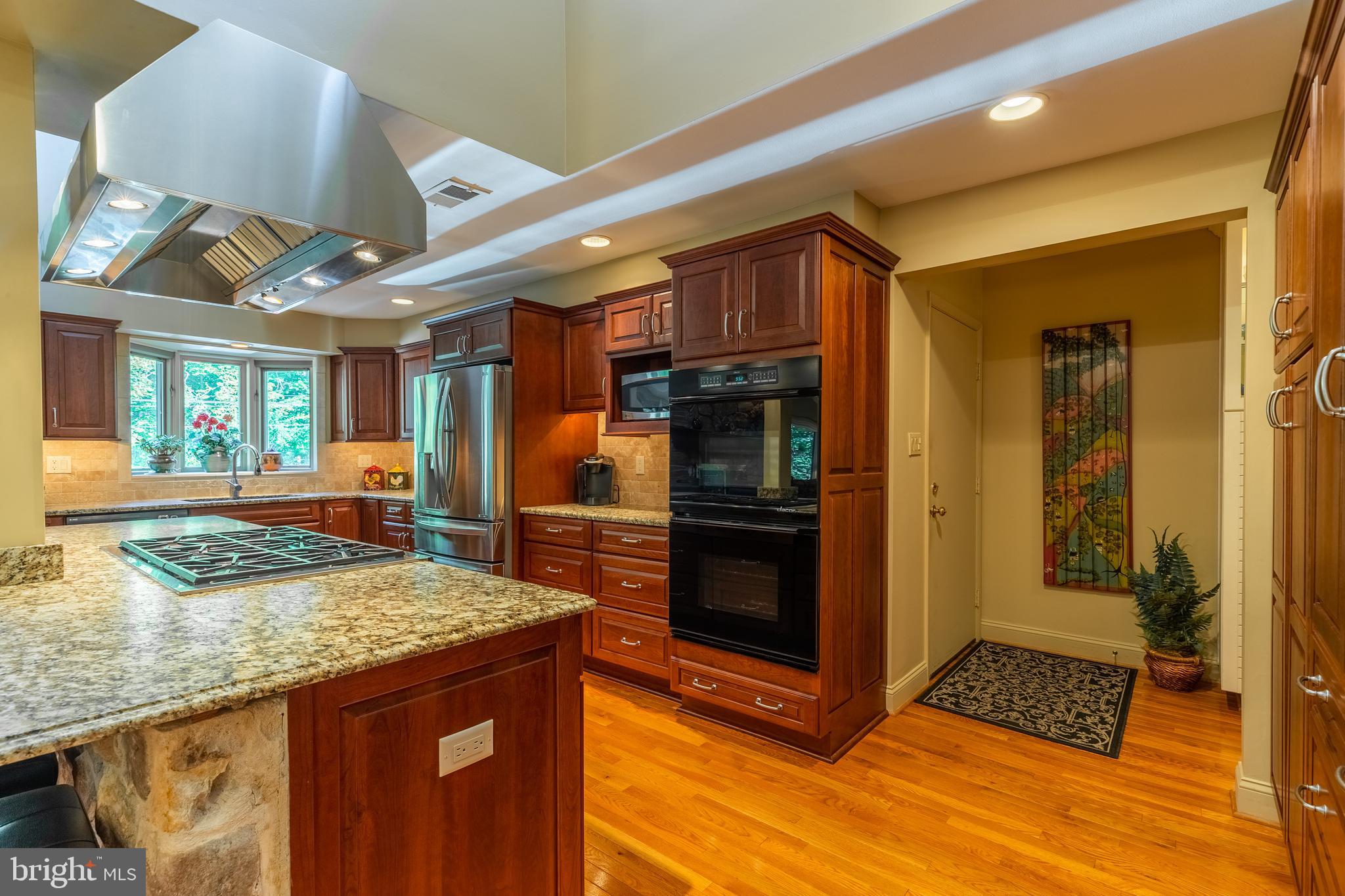 304 South Valley Road Paoli, PA 19301 - Photo 8 of 52 Kitchen