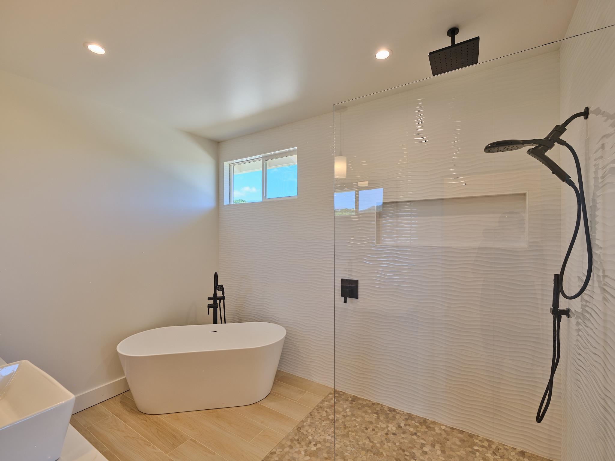 676 Kauaheahe Place, Unit A Haiku, HI 96708 - Photo 19 of 40