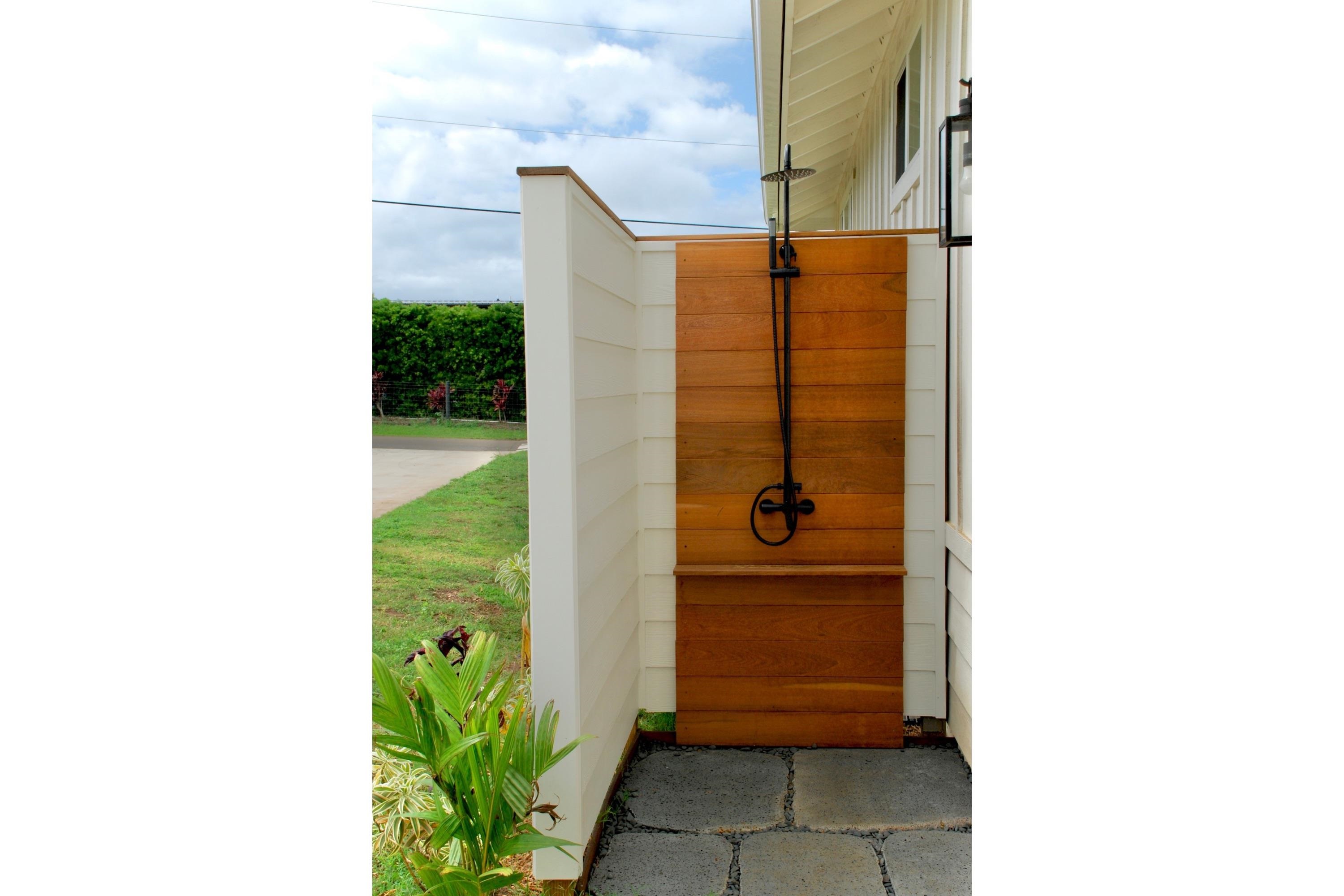 676 Kauaheahe Place, Unit A Haiku, HI 96708 - Photo 37 of 40 Outdoor Ipe Shower