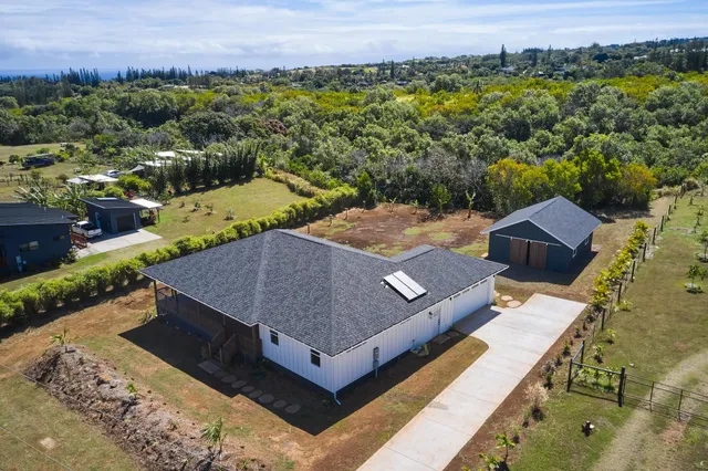 $2,200,000 | 676 Kauaheahe Place, Unit A, Haiku, HI 96708