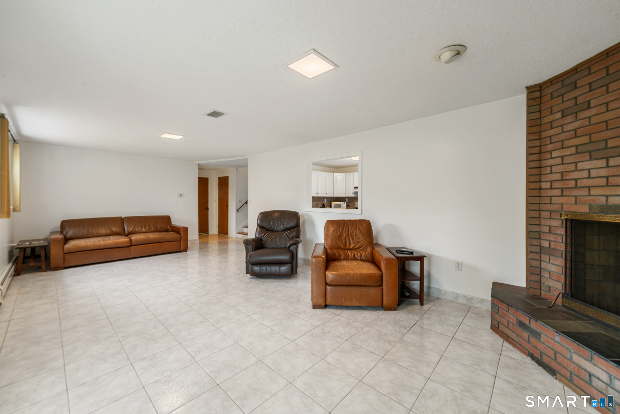 36 Cross Hill Road Wethersfield, CT 06109 - Photo 24 of 40