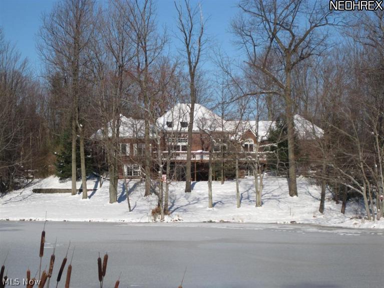 3683 Spring Valley Road Akron, OH 44333 - Photo 24 of 25