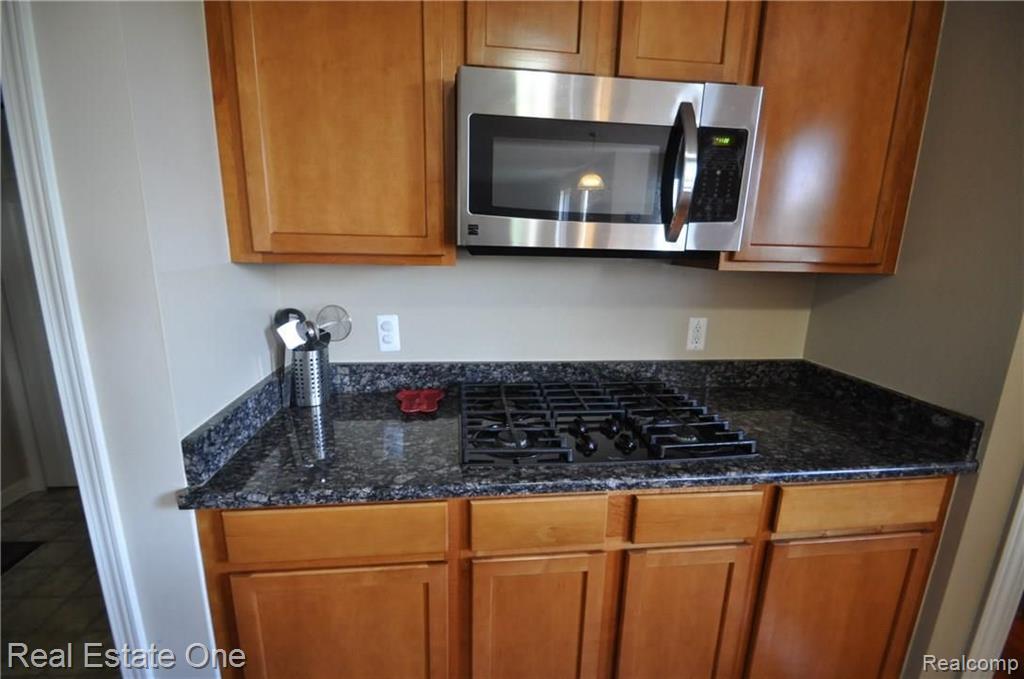 3398 Connors Drive Rochester Hills, MI 48307 - Photo 7 of 43