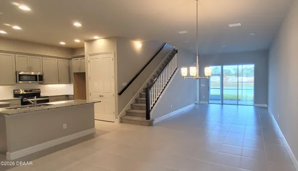 $2,700 | 111 Longridge Lane, Ormond Beach, FL 32174