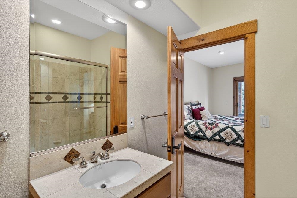 10971 Beacon Road Truckee, CA 96161 - Photo 18 of 28