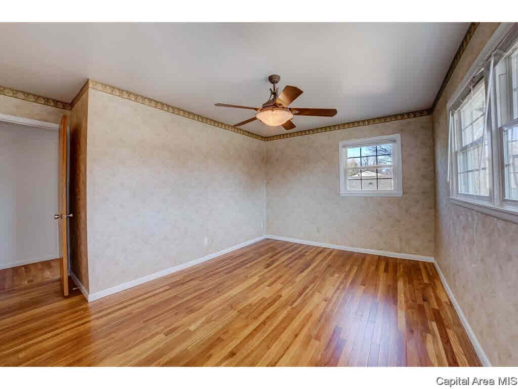 87 Interlacken Road Springfield, IL 62704 - Photo 16 of 34