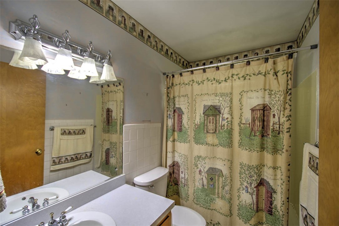 2220 Dunes Street Decatur, IL 62526 - Photo 21 of 29 Gallery Image 21
