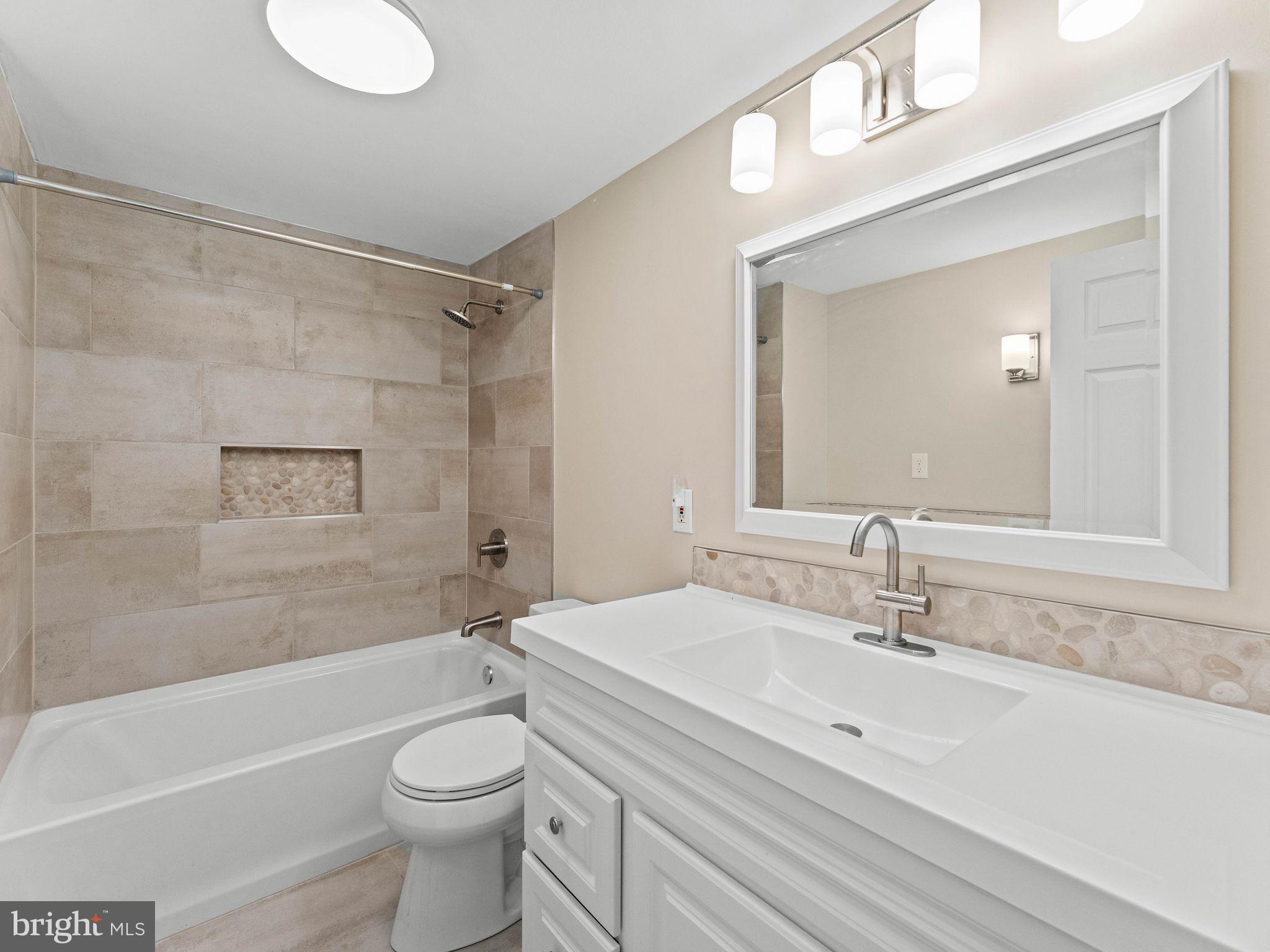 3395 Upper Valley Road Parkesburg, PA 19365 - Photo 20 of 56 Beautifully updated full bathroom