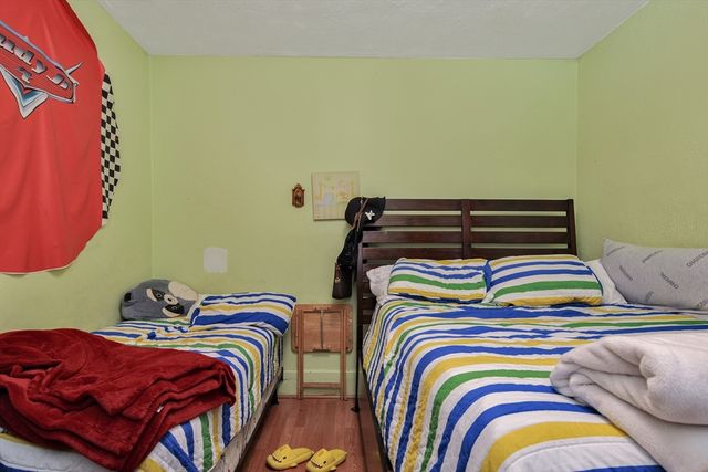 $1,800,000 | 152 Cross Street, Somerville, MA 02143