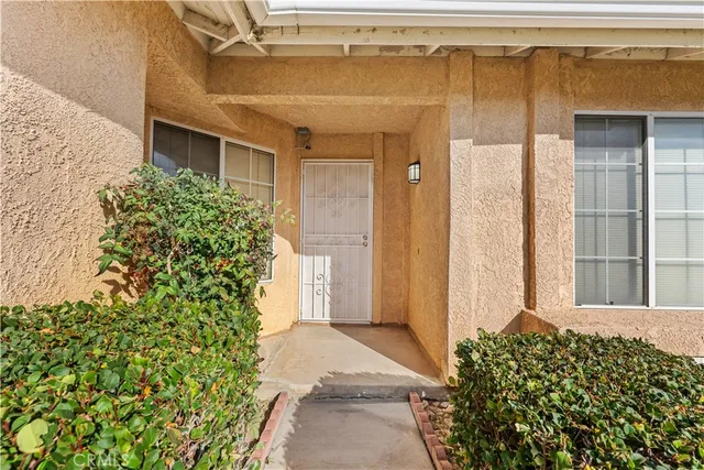 $450,000 | 14240 Piedmont Drive, Victorville, CA 92392