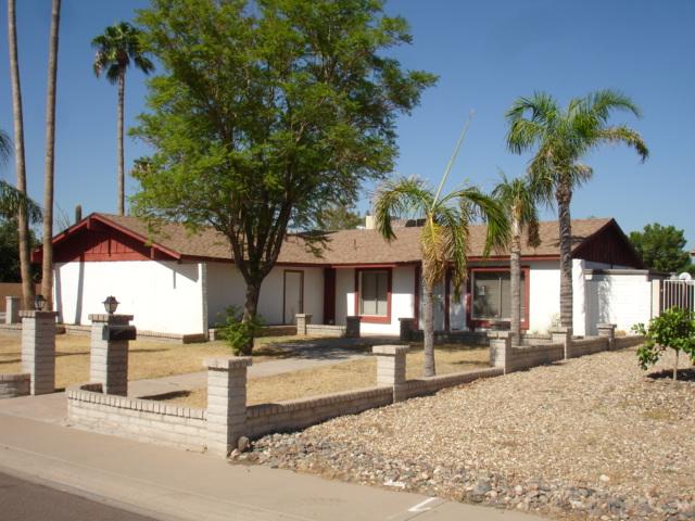 3804 West Redfield Road Phoenix, AZ 85053 - Photo 1 of 4 FRONT