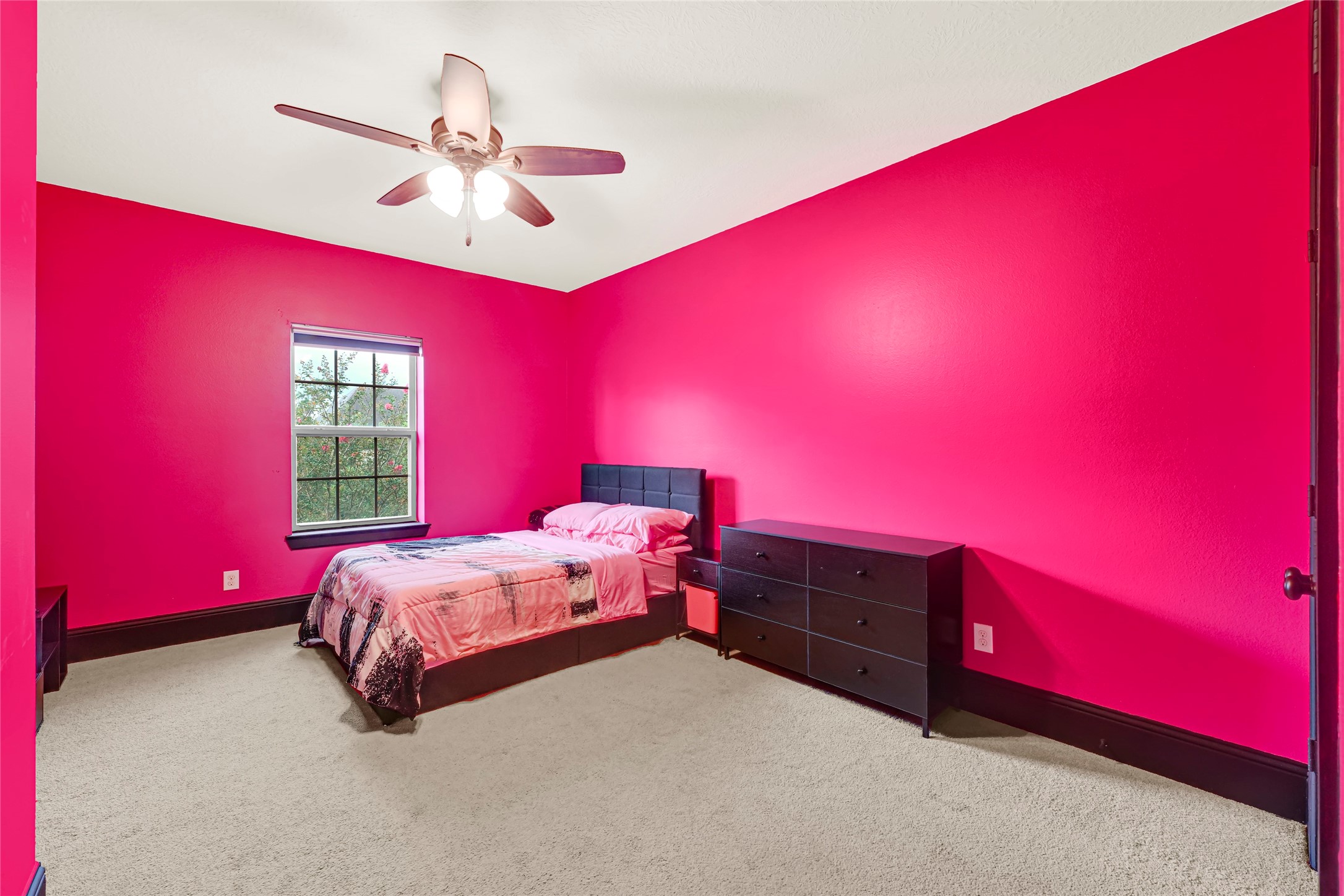 14002 Cole Point Drive Humble, TX 77396 - Photo 13 of 23 a bedroom with a bed and a window
