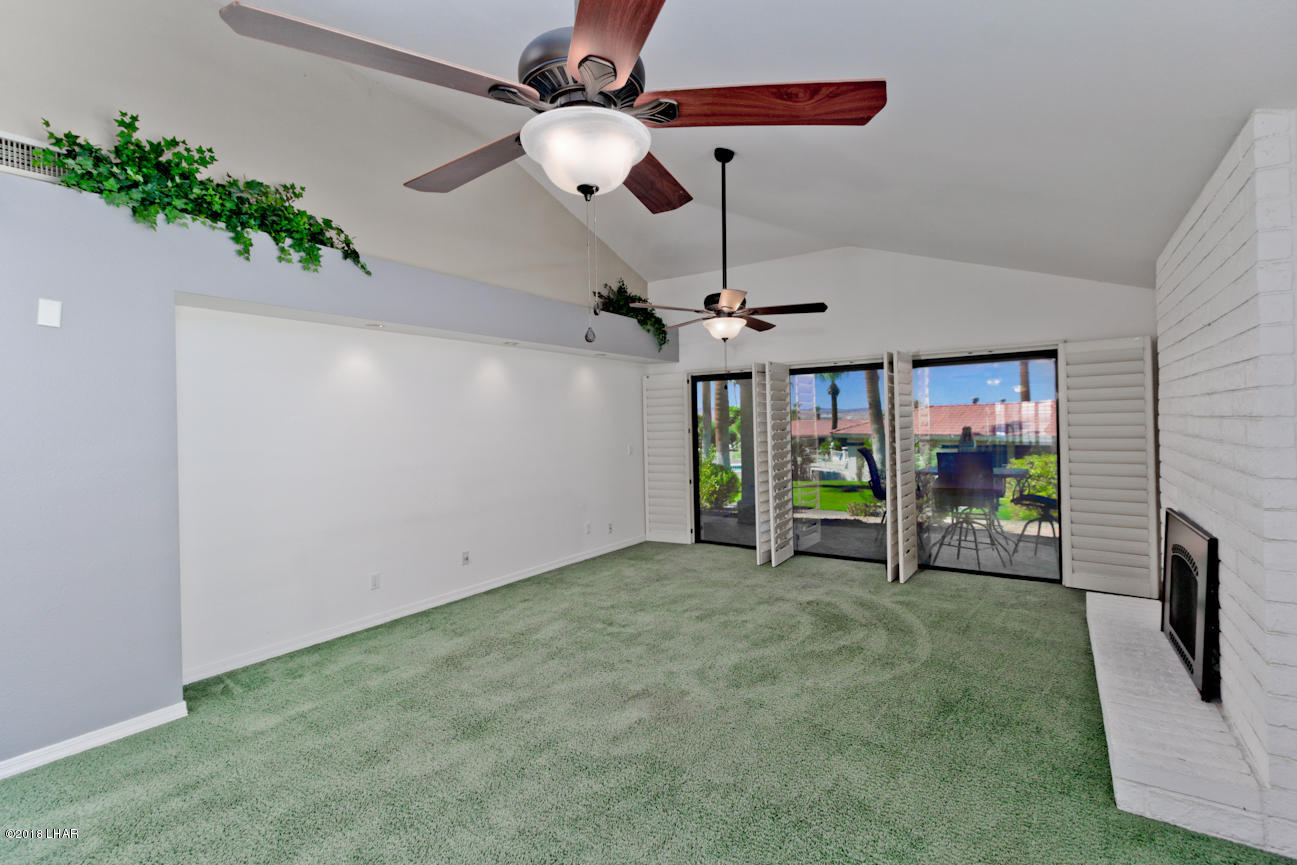 375 London Bridge Road, Unit 47 Lake Havasu City, AZ 86403 - Photo 9 of 35 375 London Bridge Rd # 47-13