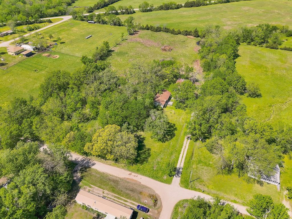 442 128th Terrace Fort Scott, KS 66701 - Photo 2 of 44