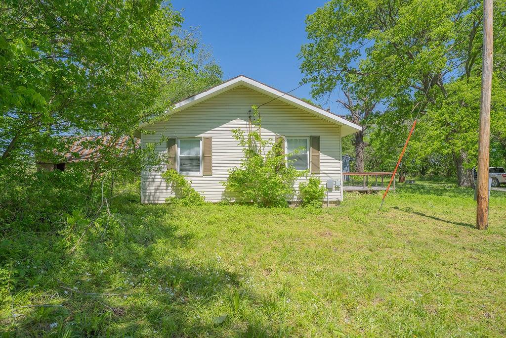 442 128th Terrace Fort Scott, KS 66701 - Photo 3 of 44