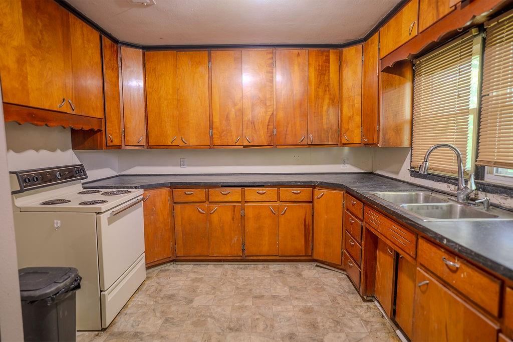 442 128th Terrace Fort Scott, KS 66701 - Photo 34 of 44